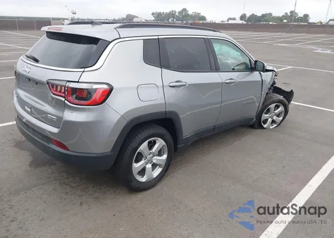 2019 Jeep Compass Latitude 4X4 из США, поврежденный, VIN 3C4NJDBB3KT723470